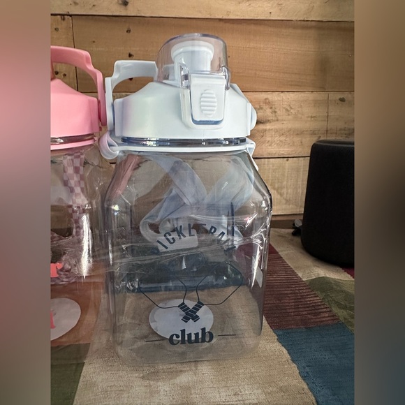 New Target Brighter Days Ahead Bullseye Playground Water Bottle Flip Top Set New - Picture 4 of 7